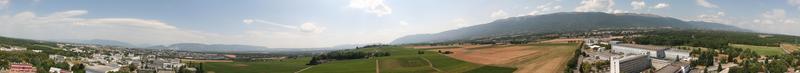 A 360° view of the CERN Meyrin
site. You can make out the The Globe of Science and Innovation, the
Computer Centre and possibly even the place where my group go for
BBQs.